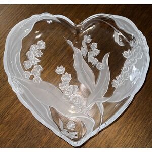 Savior Vivre Crystal Heart Platter Lily Of The Valley Clear Frosted Glass 10"
